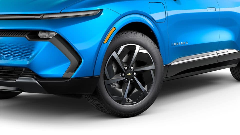 2025 Chevrolet Equinox EV LT - Photo 28