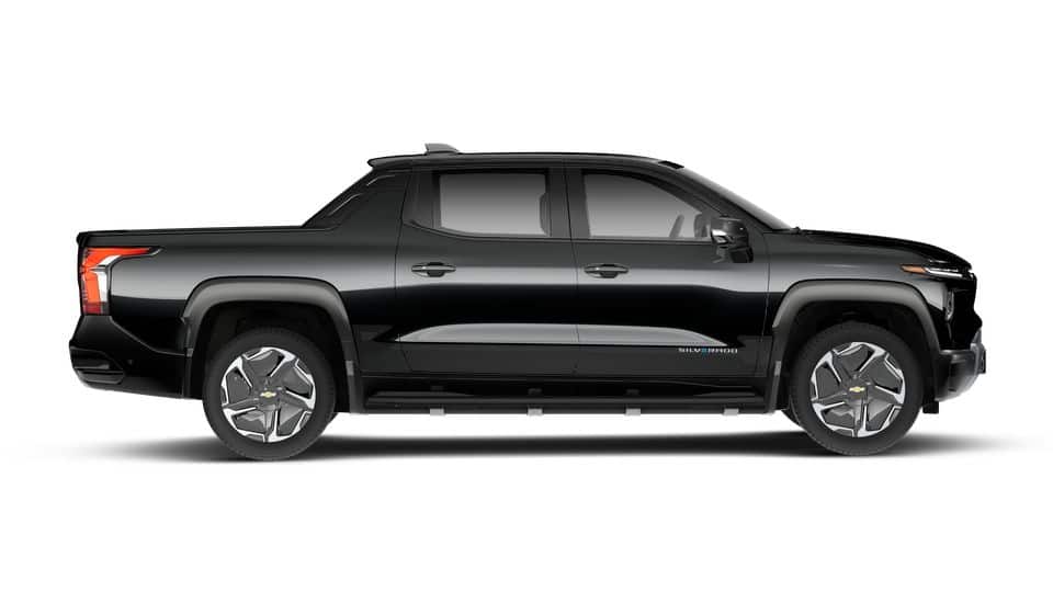 2025 Chevrolet Silverado EV LT - Photo 24
