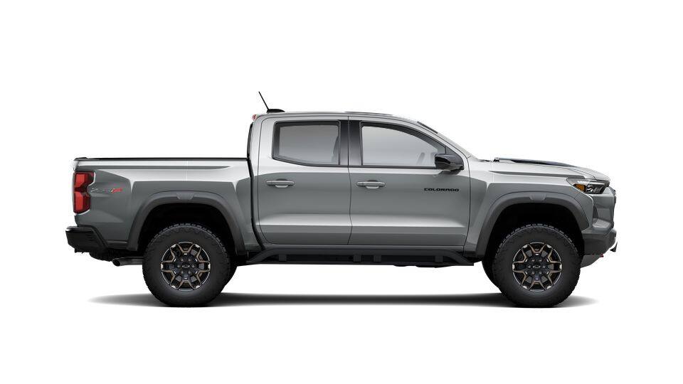 2026 Chevrolet Colorado ZR2 - Photo 30