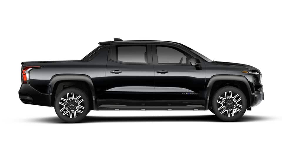 2026 Chevrolet Silverado EV LT - Photo 44