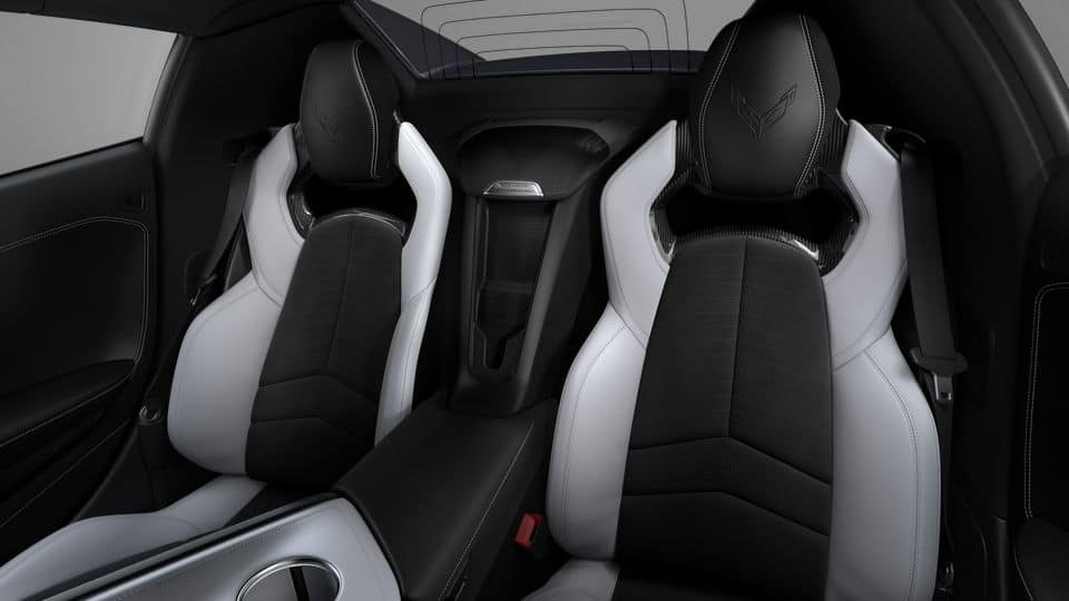 2027 Chevrolet Corvette 2LT - Photo 13