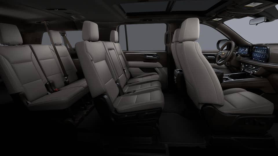 2027 Chevrolet Suburban LT - Photo 9